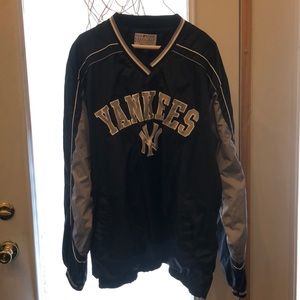 VNTG Genuine Merchandise New York Yankees Pullover